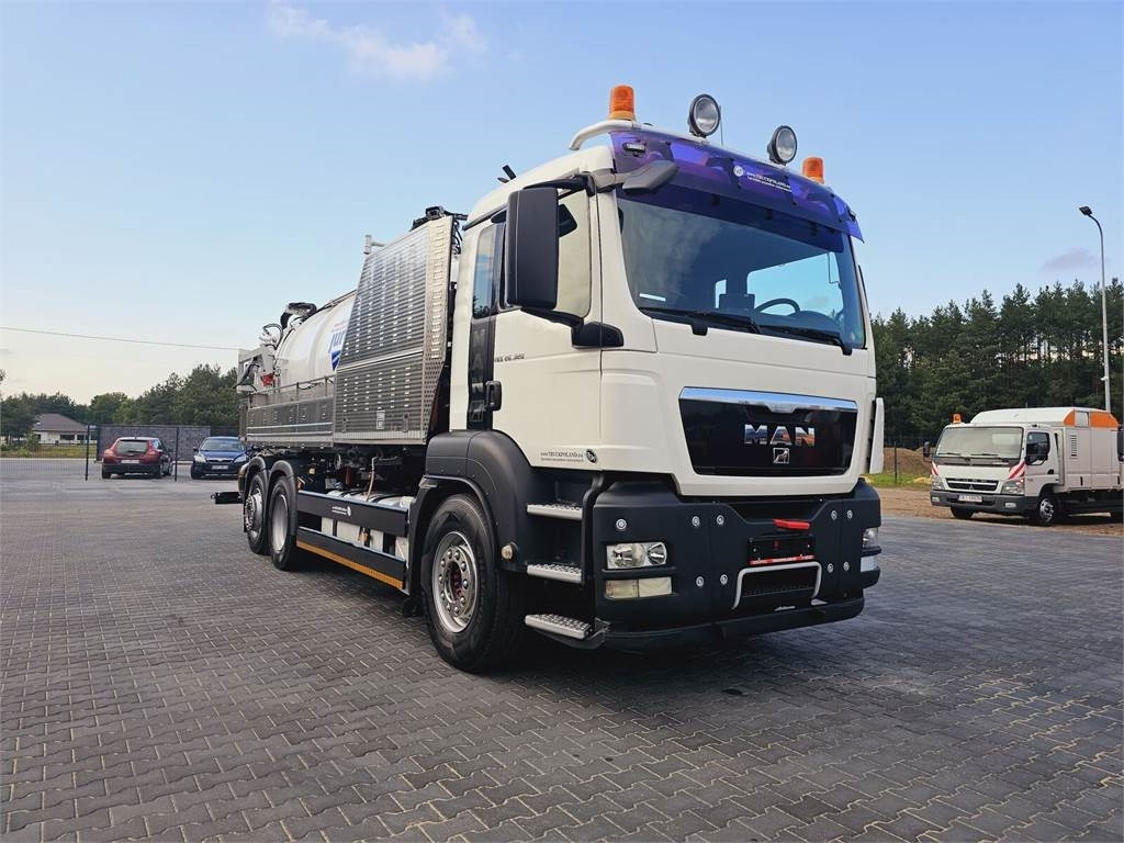 MAN JUROP VJC9 / 5 2010 WUKO for collecting liquid was  - آلية المنفعة/ مركبة خاصة: صورة 2 MAN JUROP VJC9 / 5 2010 WUKO for collecting liquid was  - آلية المنفعة/ مركبة خاصة: صورة 2