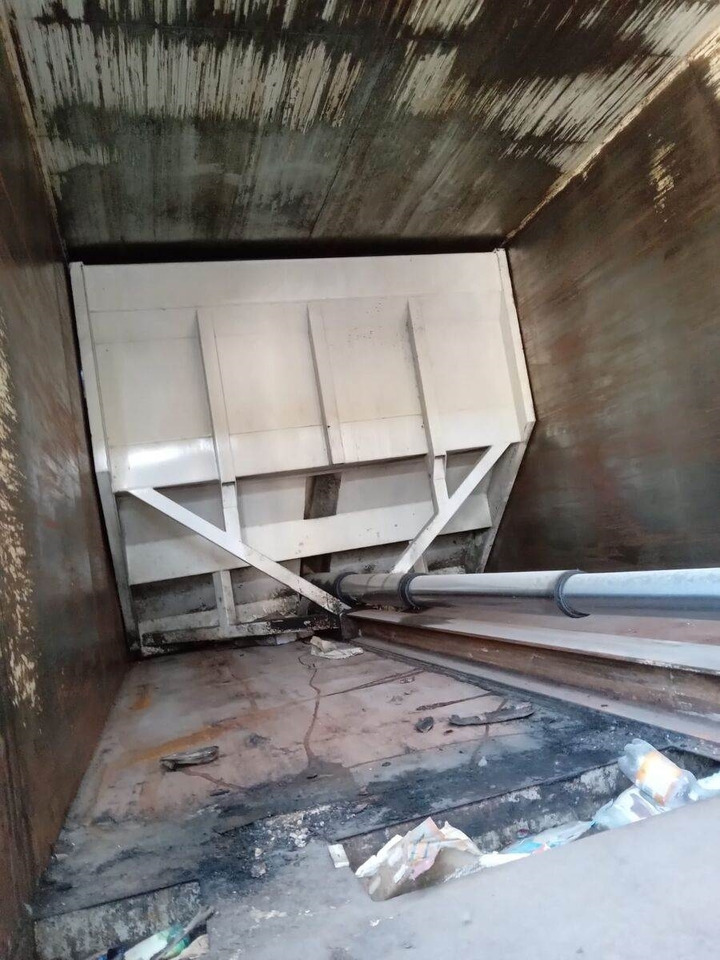 MAN Superstructure garbage truck MOL VDK PUSHER 20m3  - شاحنة النفايات: صورة 4 MAN Superstructure garbage truck MOL VDK PUSHER 20m3  - شاحنة النفايات: صورة 4