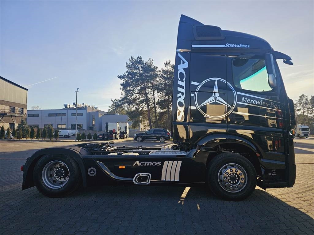 Mercedes-Benz ACTROS 1843 - وحدة جر: صورة 5 Mercedes-Benz ACTROS 1843 - وحدة جر: صورة 5