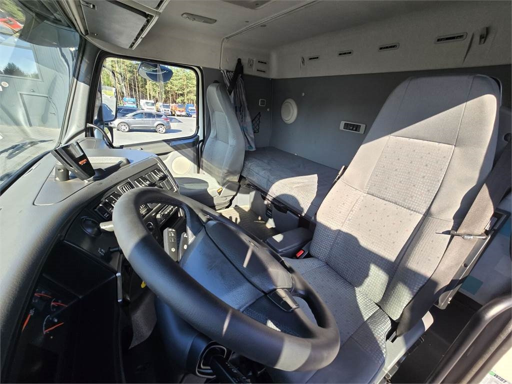 شاحنة الشفط Volvo Disab Centurion vacuum suction loader: صورة 28