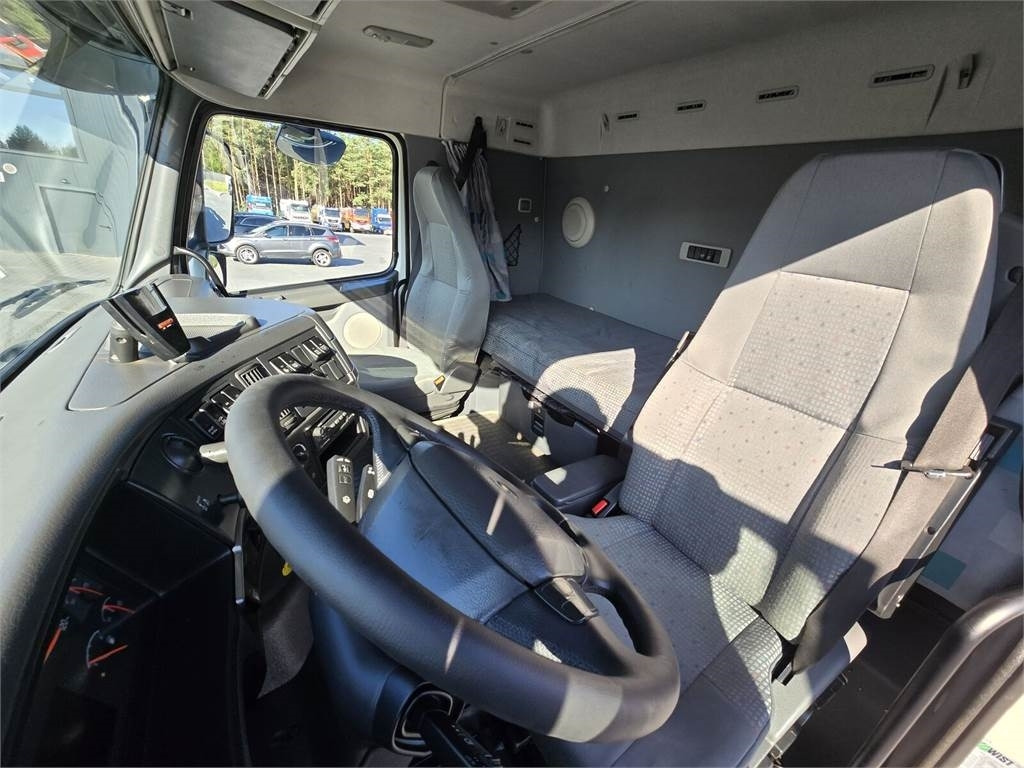 Volvo Disab Centurion vacuum suction loader - شاحنة الشفط: صورة 2 Volvo Disab Centurion vacuum suction loader - شاحنة الشفط: صورة 2