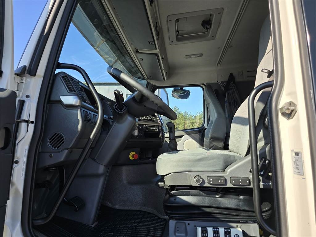 شاحنة الشفط Volvo Disab Centurion vacuum suction loader: صورة 26