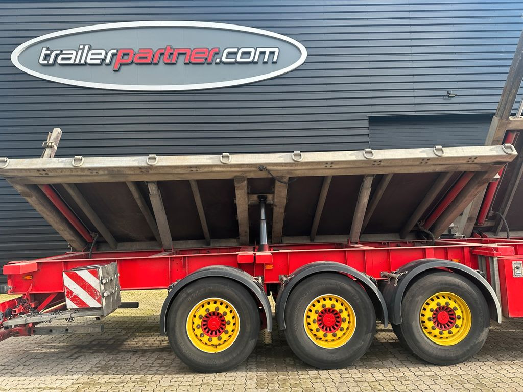 Faymonville DESOT 3 achs. Schräglader Faymonville DESOT 3 achs. Schräglader - عربة منخفضة مسطحة نصف مقطورة: صورة 4 Faymonville DESOT 3 achs. Schräglader Faymonville DESOT 3 achs. Schräglader - عربة منخفضة مسطحة نصف مقطورة: صورة 4