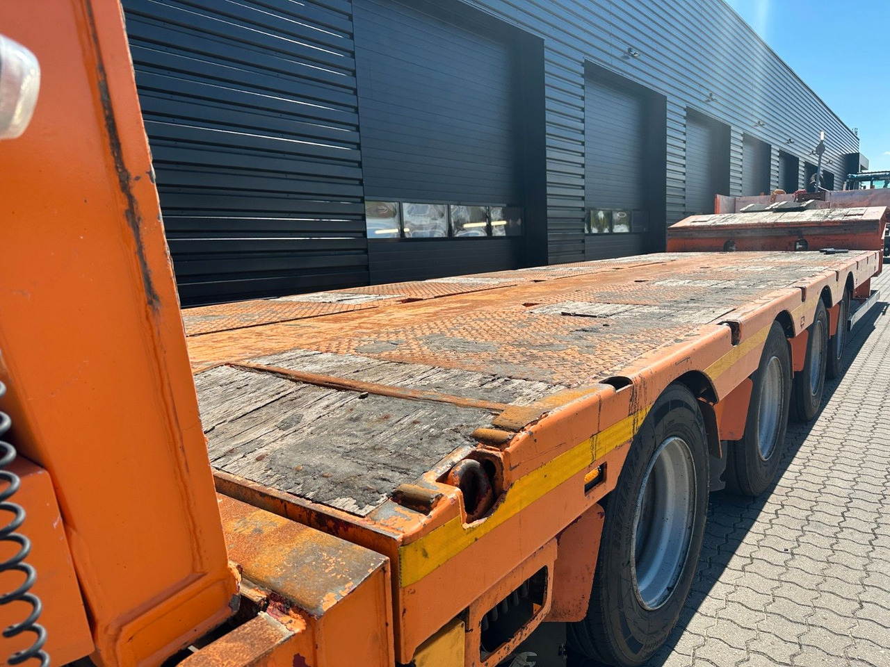 Faymonville Multimax 4 achs tieflader / Hydr. verbretiterung Faymonville Multimax 4 achs tieflader / Hydr. verbretiterung - عربة منخفضة مسطحة نصف مقطورة: صورة 3 Faymonville Multimax 4 achs tieflader / Hydr. verbretiterung Faymonville Multimax 4 achs tieflader / Hydr. verbretiterung - عربة منخفضة مسطحة نصف مقطورة: صورة 3