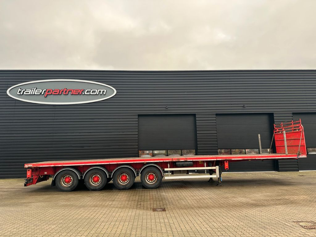 Kel-Berg 4 achs teletrailer / ausziehbar Kel-Berg 4 achs teletrailer / ausziehbar - عربة منخفضة مسطحة نصف مقطورة: صورة 1 Kel-Berg 4 achs teletrailer / ausziehbar Kel-Berg 4 achs teletrailer / ausziehbar - عربة منخفضة مسطحة نصف مقطورة: صورة 1