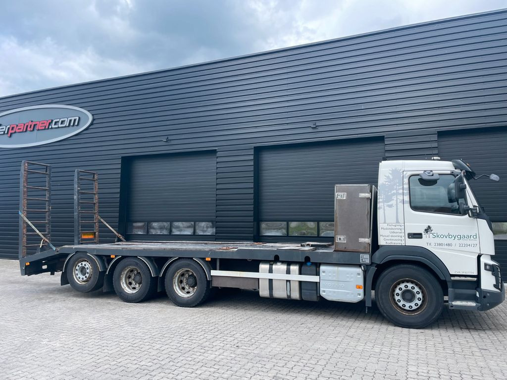Volvo FMX 420 6x4 - شاحنات مسطحة: صورة 1 Volvo FMX 420 6x4 - شاحنات مسطحة: صورة 1