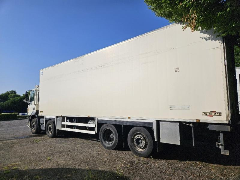 DAF CF 410 - شاحنة الفريزر: صورة 2 DAF CF 410 - شاحنة الفريزر: صورة 2