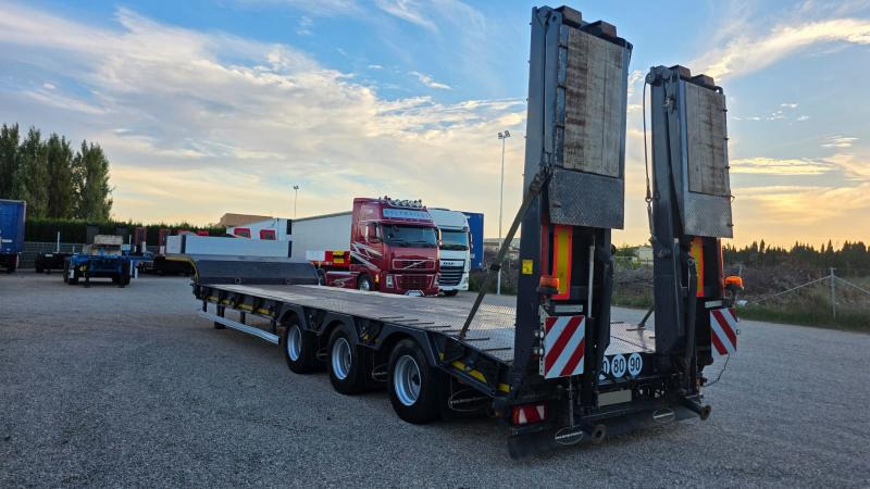 INVEPE-JOLUSO SR329 CNN600 - عربة منخفضة مسطحة نصف مقطورة: صورة 5 INVEPE-JOLUSO SR329 CNN600 - عربة منخفضة مسطحة نصف مقطورة: صورة 5