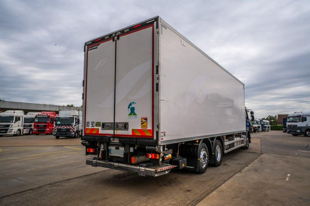 Renault D WIDE 380 DXI D WIDE 380 DXI - شاحنة الفريزر: صورة 4 Renault D WIDE 380 DXI D WIDE 380 DXI - شاحنة الفريزر: صورة 4