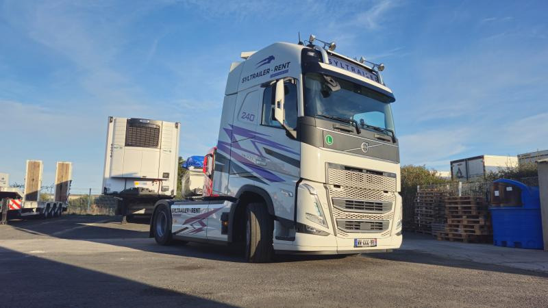 Volvo FH 500 AERO Globetrotter XXL (Location / Rent) - وحدة جر: صورة 1 Volvo FH 500 AERO Globetrotter XXL (Location / Rent) - وحدة جر: صورة 1