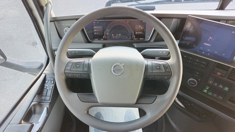 جديدة وحدة جر Volvo FH 500 Globetrotter XXL (Location / Rent): صورة 10