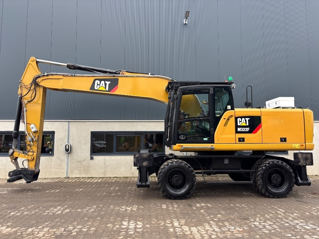 CAT CAT M 322 F - M322 - M 320 - M 318 - حفارة دولاب: صورة 2 CAT CAT M 322 F - M322 - M 320 - M 318 - حفارة دولاب: صورة 2