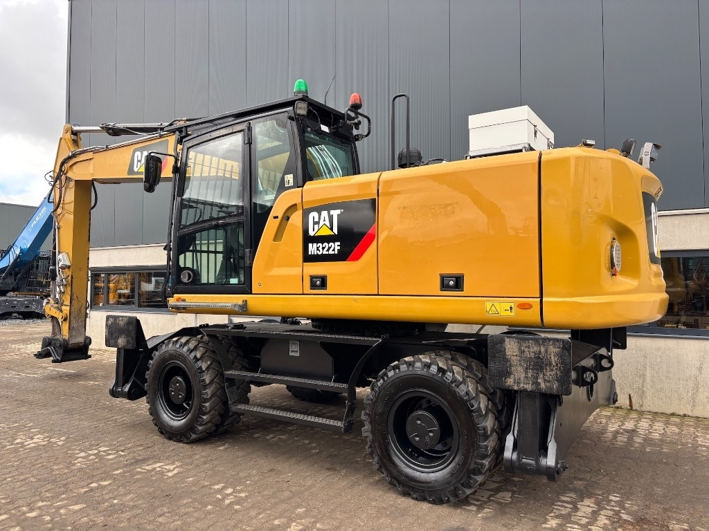 CAT CAT M 322 F - M322 - M 320 - M 318 - حفارة دولاب: صورة 3 CAT CAT M 322 F - M322 - M 320 - M 318 - حفارة دولاب: صورة 3