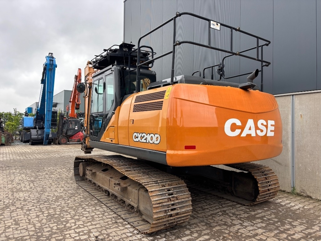 Case CX 210 D - حفار زحاف: صورة 3 Case CX 210 D - حفار زحاف: صورة 3