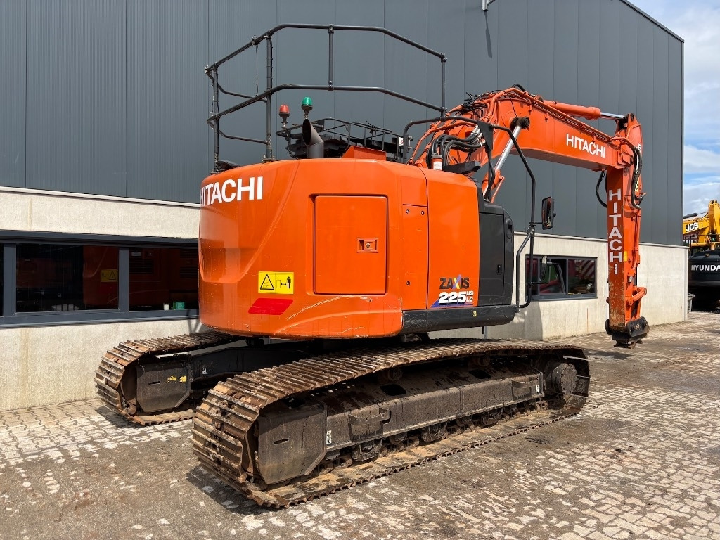Hitachi ZX 225 US LC-6 - ZX225USLC - ZX 225 USLC - حفار زحاف: صورة 5 Hitachi ZX 225 US LC-6 - ZX225USLC - ZX 225 USLC - حفار زحاف: صورة 5