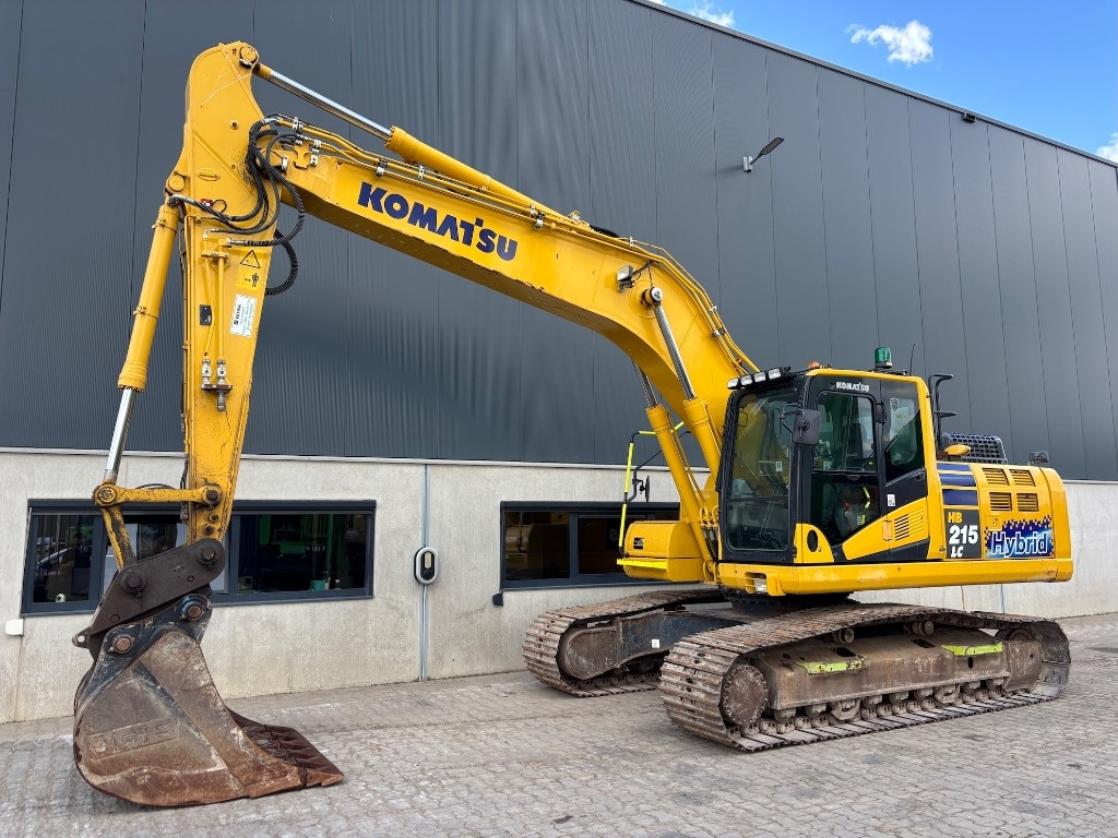 Komatsu HB 215LC-3 HB 215 - PC 210 - PC210LC-11 - حفار زحاف: صورة 1 Komatsu HB 215LC-3 HB 215 - PC 210 - PC210LC-11 - حفار زحاف: صورة 1