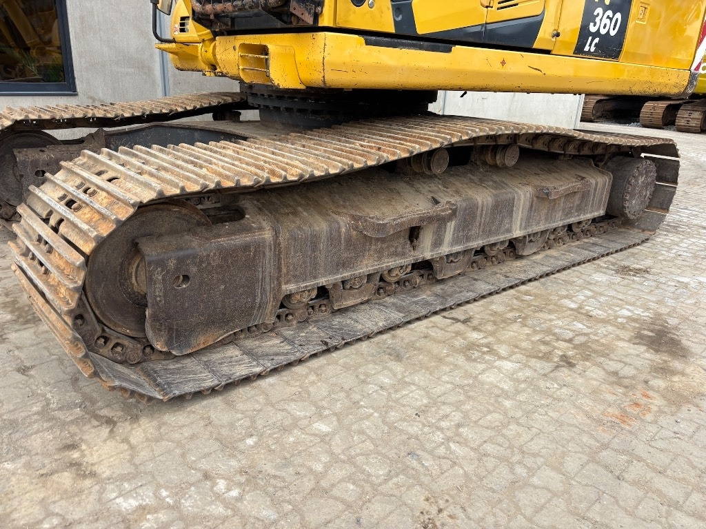 حفار زحاف Komatsu PC 360 LC-10: صورة 30