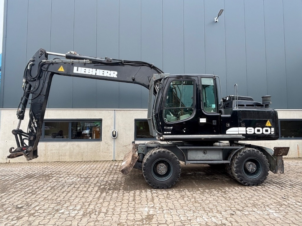Liebherr A 900 C - A900 - A 904 C - حفارة دولاب: صورة 2 Liebherr A 900 C - A900 - A 904 C - حفارة دولاب: صورة 2