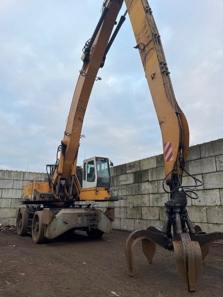 Liebherr A 954 B HD - 944 - معالج النفايات: صورة 1 Liebherr A 954 B HD - 944 - معالج النفايات: صورة 1