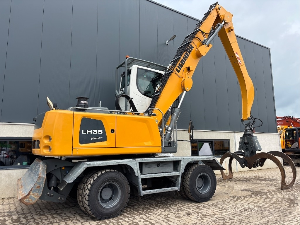 Liebherr LH 35 Timber Litronic - LH 30 - LH 40 - معالج النفايات: صورة 5 Liebherr LH 35 Timber Litronic - LH 30 - LH 40 - معالج النفايات: صورة 5