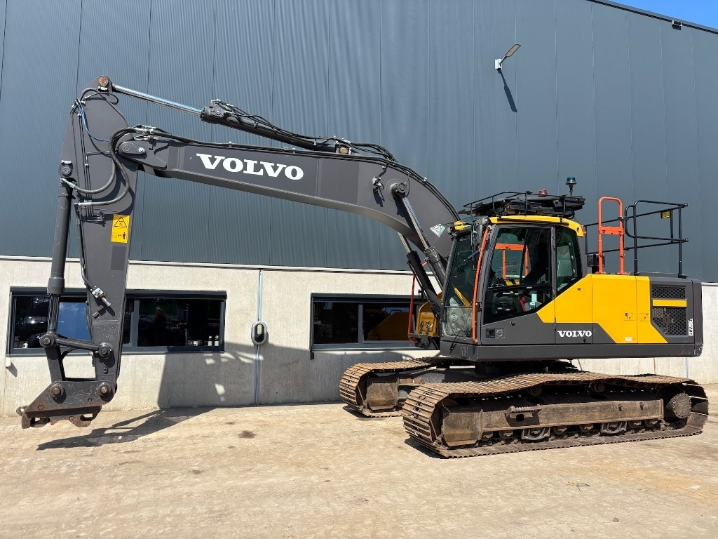 Volvo EC 220 E L - EC220EL - 220EL  - حفار زحاف: صورة 1 Volvo EC 220 E L - EC220EL - 220EL  - حفار زحاف: صورة 1