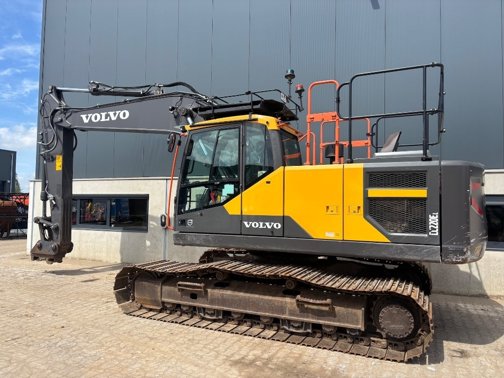 Volvo EC 220 E L - EC220  - حفار زحاف: صورة 3 Volvo EC 220 E L - EC220  - حفار زحاف: صورة 3