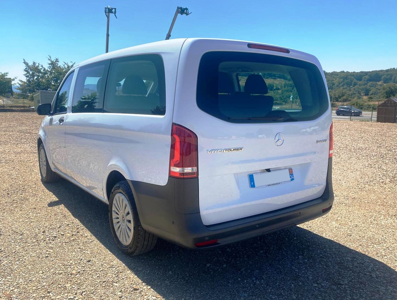 MERCEDES-BENZ Vito Tourer 114 CDI 136 Long Pro 9G-Tronic 8 Places - ميكروباص: صورة 3 MERCEDES-BENZ Vito Tourer 114 CDI 136 Long Pro 9G-Tronic 8 Places - ميكروباص: صورة 3