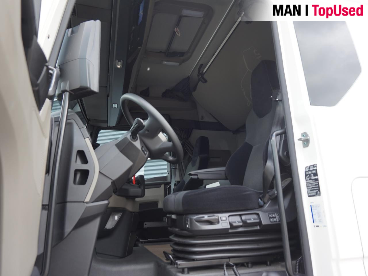 MAN TGX 18.480 4x2 BL SA / OptiView / 2 Tanks / LED - وحدة جر: صورة 4 MAN TGX 18.480 4x2 BL SA / OptiView / 2 Tanks / LED - وحدة جر: صورة 4