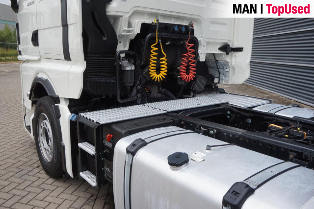 MAN TGX 18.510 4x2 BL SA / Retarder / 2 Tanks - وحدة جر: صورة 3 MAN TGX 18.510 4x2 BL SA / Retarder / 2 Tanks - وحدة جر: صورة 3