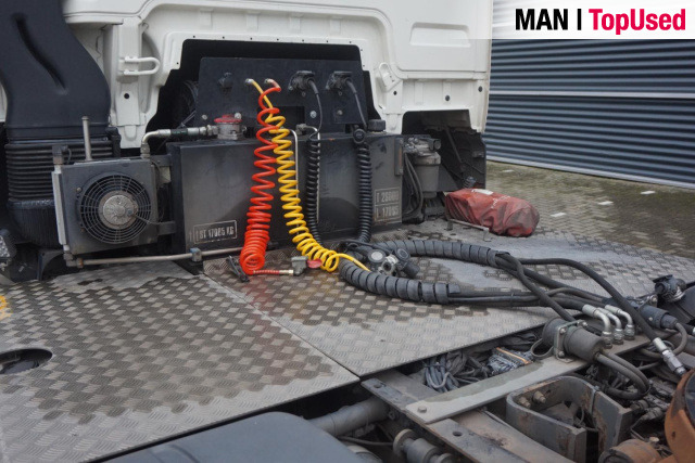 MAN TGX 26.510 6x2/4 BL SA / PTO / Hydrauliek / Retard - وحدة جر: صورة 2 MAN TGX 26.510 6x2/4 BL SA / PTO / Hydrauliek / Retard - وحدة جر: صورة 2