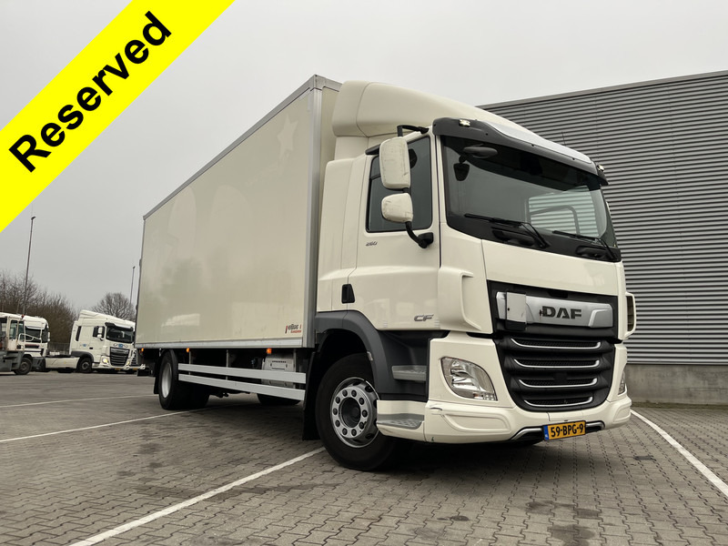 DAF CF 260 FA / 18 Ton / 350 dkm / Box 7.5 m / Laadklep / APK TUV 04-26 - شاحنة مقفلة: صورة 1 DAF CF 260 FA / 18 Ton / 350 dkm / Box 7.5 m / Laadklep / APK TUV 04-26 - شاحنة مقفلة: صورة 1