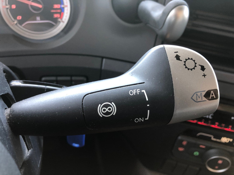 DAF CF 260 FA / Carrier Koeler / Chereau Frigo Box / Laadklep / APK TUV 09-26 - شاحنة الفريزر: صورة 5 DAF CF 260 FA / Carrier Koeler / Chereau Frigo Box / Laadklep / APK TUV 09-26 - شاحنة الفريزر: صورة 5