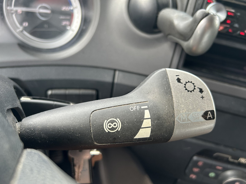 DAF CF 410 FT Space Cab / 742 dkm / 2 Tanks / NL Truck - وحدة جر: صورة 5 DAF CF 410 FT Space Cab / 742 dkm / 2 Tanks / NL Truck - وحدة جر: صورة 5