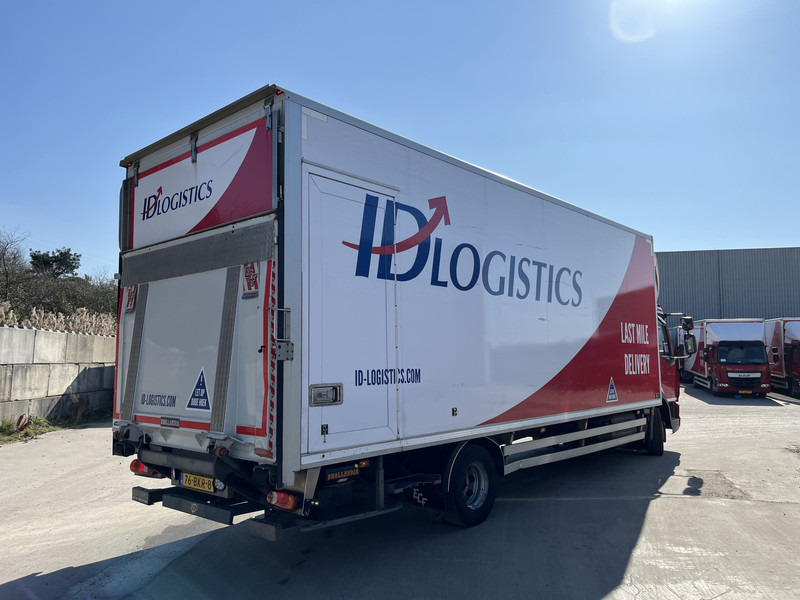 DAF LF 210 FA / 12 Ton / 354 dkm / Box / Laadklep / NL Truck - شاحنة مقفلة: صورة 2 DAF LF 210 FA / 12 Ton / 354 dkm / Box / Laadklep / NL Truck - شاحنة مقفلة: صورة 2