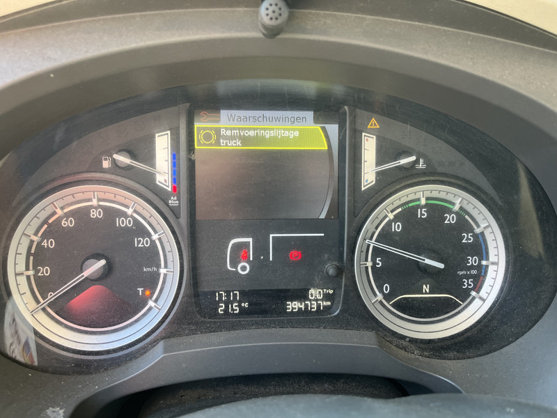DAF LF 210 FA / 12 Ton / 394 dkm / Box / Loadlift / NL Truck - شاحنة مقفلة: صورة 4 DAF LF 210 FA / 12 Ton / 394 dkm / Box / Loadlift / NL Truck - شاحنة مقفلة: صورة 4
