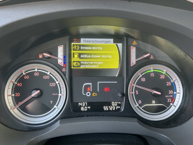 DAF LF 210 FA / 12 Ton / 557 dlm / Curtainside / Loadlift / APK TUV 05-26 - شاحنة ستارة: صورة 4 DAF LF 210 FA / 12 Ton / 557 dlm / Curtainside / Loadlift / APK TUV 05-26 - شاحنة ستارة: صورة 4