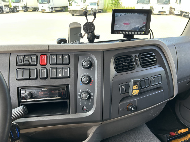 DAF LF 310 FA / Effer 175.2/3s Crane / 728 dkm / Flat Bed / APK TUV 10-25 - شاحنة كرين: صورة 5 DAF LF 310 FA / Effer 175.2/3s Crane / 728 dkm / Flat Bed / APK TUV 10-25 - شاحنة كرين: صورة 5