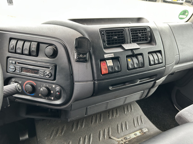DAF LF55 220 Euro 4 / 12 Ton / 673 dkm / Box / Loadlift / APK TUV 01-26 - شاحنة مقفلة: صورة 5 DAF LF55 220 Euro 4 / 12 Ton / 673 dkm / Box / Loadlift / APK TUV 01-26 - شاحنة مقفلة: صورة 5