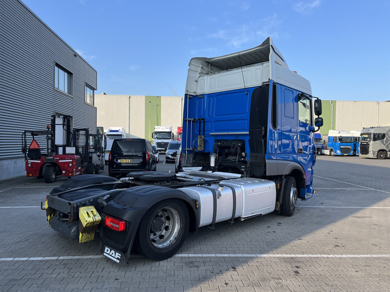DAF XF 440 FT SC / Mega - Low Deck / 2 Tanks / Stand Klima / New Tacho V2 - وحدة جر: صورة 2 DAF XF 440 FT SC / Mega - Low Deck / 2 Tanks / Stand Klima / New Tacho V2 - وحدة جر: صورة 2