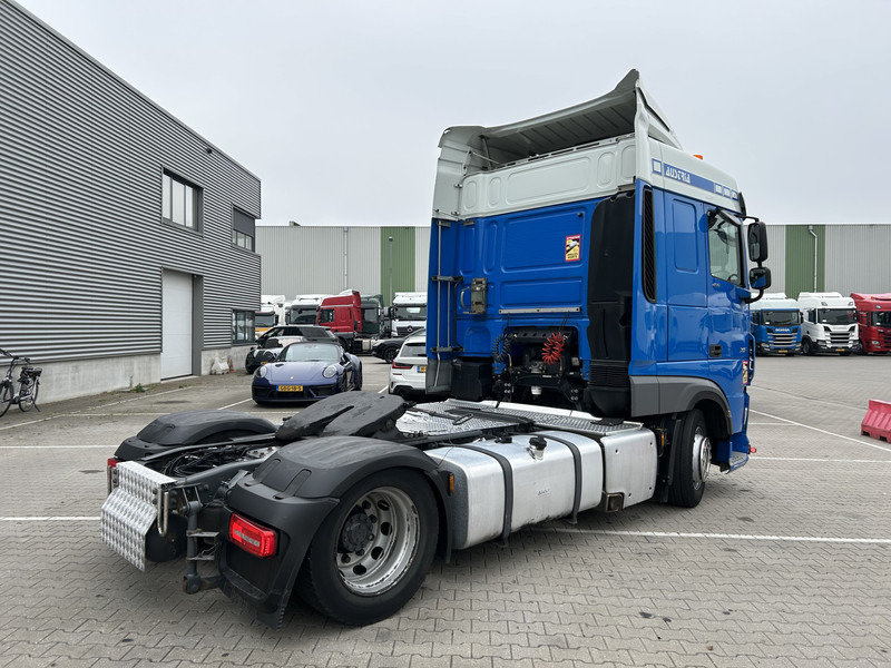 DAF XF 450 FT SC / Mega - Lowdeck / 681 dkm / 2 Tanks / Tacho V2 / Stand Airco - وحدة جر: صورة 2 DAF XF 450 FT SC / Mega - Lowdeck / 681 dkm / 2 Tanks / Tacho V2 / Stand Airco - وحدة جر: صورة 2