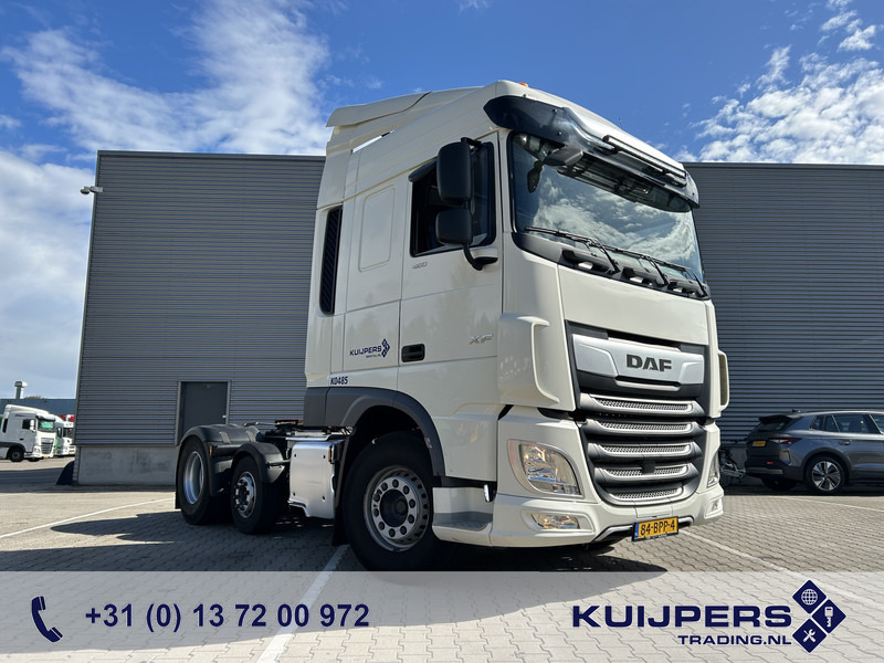DAF XF 480 FTP Space Cab / 6x2 / Stand Airco / APK TUV 09-26 - وحدة جر: صورة 1 DAF XF 480 FTP Space Cab / 6x2 / Stand Airco / APK TUV 09-26 - وحدة جر: صورة 1