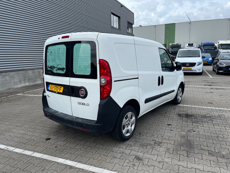 Fiat Dobló Cargo 1.3 MultiJet / NL Van - فان المدمجة: صورة 4 Fiat Dobló Cargo 1.3 MultiJet / NL Van - فان المدمجة: صورة 4