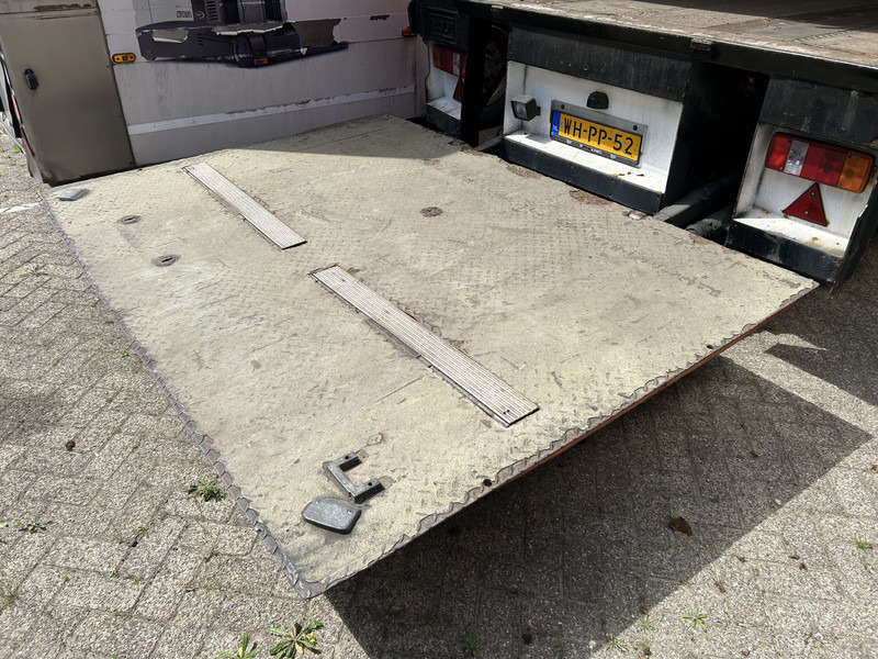Floor FLMA-18 / Wipkar - Anhanger - Trailer / Alu Box / Loadlift / APK TUV 08-25 - مقطورة صندوق مغلق: صورة 5 Floor FLMA-18 / Wipkar - Anhanger - Trailer / Alu Box / Loadlift / APK TUV 08-25 - مقطورة صندوق مغلق: صورة 5