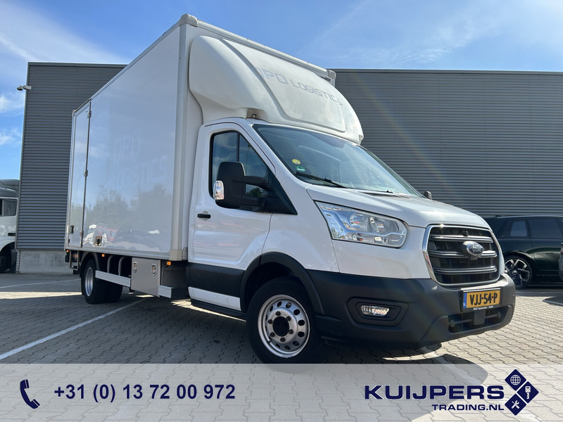 Ford Transit 2.0 TDCI Trend RWD / Box / Loadlift / Full Options - شاحنة مغلقة الصندوق: صورة 1 Ford Transit 2.0 TDCI Trend RWD / Box / Loadlift / Full Options - شاحنة مغلقة الصندوق: صورة 1