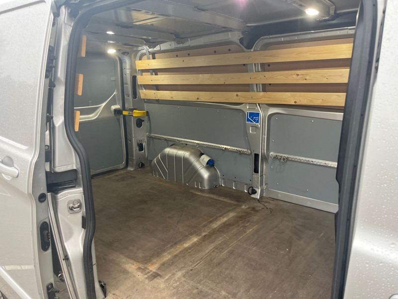 فان المدمجة Ford Transit Custom 320 / 2.0 TDCI / L2H1 Limited / APK-TUV 10-26: صورة 12 فان المدمجة Ford Transit Custom 320 / 2.0 TDCI / L2H1 Limited / APK-TUV 10-26: صورة 12