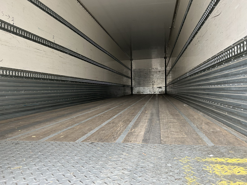 Fruehauf CNP 03 / Box / Laadklep / SAF Schijfrem - نصف مقطورة صندوق مغلق: صورة 3 Fruehauf CNP 03 / Box / Laadklep / SAF Schijfrem - نصف مقطورة صندوق مغلق: صورة 3