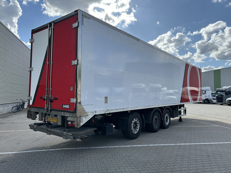 H.T.F. HZO 39 / Carrier Frigo -> Problem / Loadlift 2500 kg / NL Trailer - نصف مقطورة مُبرِّدة: صورة 2 H.T.F. HZO 39 / Carrier Frigo -> Problem / Loadlift 2500 kg / NL Trailer - نصف مقطورة مُبرِّدة: صورة 2