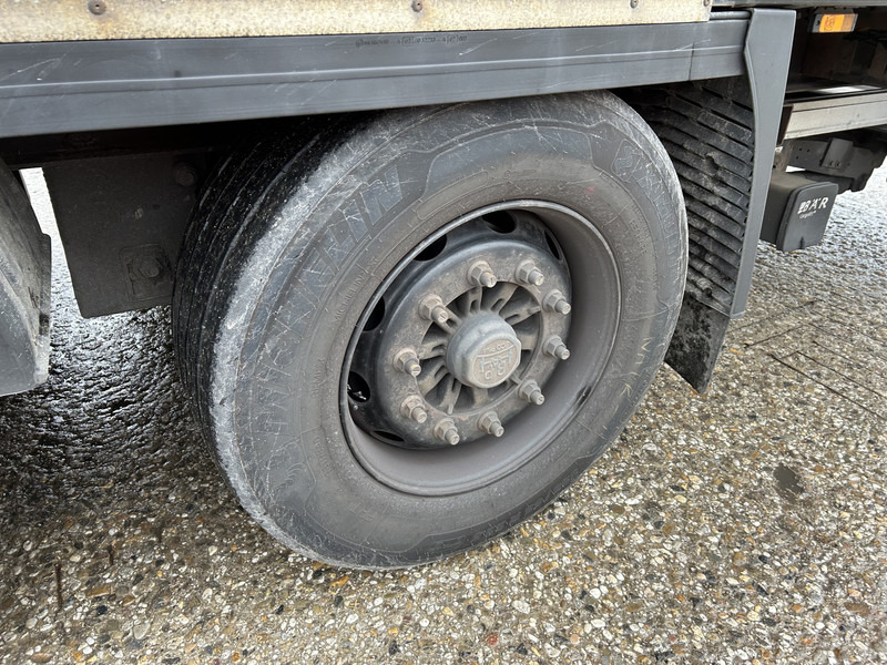 نصف مقطورة صندوق مغلق Krone Dry Liner / Box / Loadlift 2000 kg / APK TUV 04-26: صورة 11