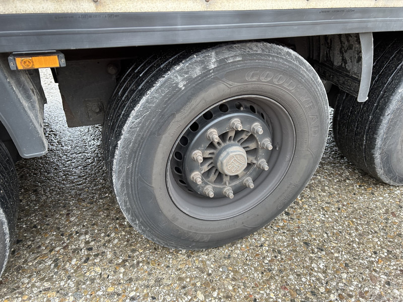 نصف مقطورة صندوق مغلق Krone Dry Liner / Box / Loadlift 2000 kg / APK TUV 04-26: صورة 9