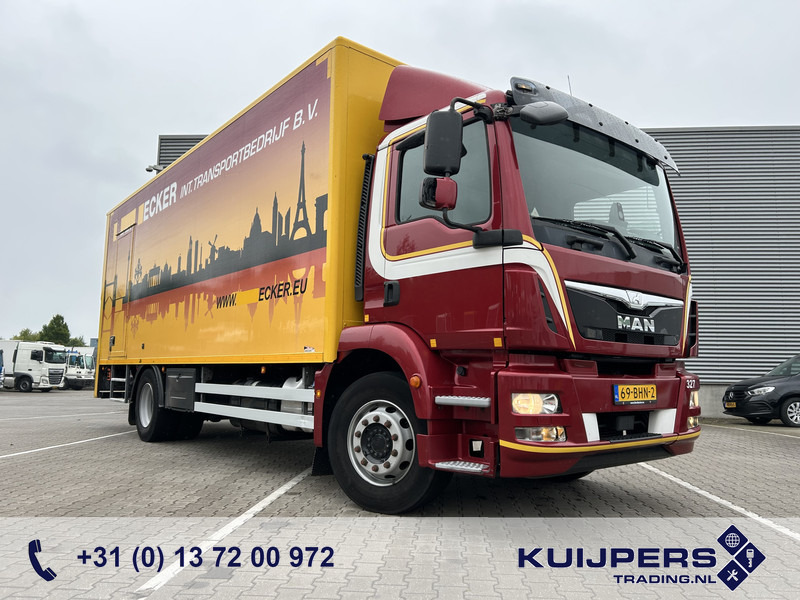 MAN TGM 18.250 Euro 6 / 18 Ton / 688 dkm / Box / Loadlift / APK TUV 08-25 - شاحنة مقفلة: صورة 1 MAN TGM 18.250 Euro 6 / 18 Ton / 688 dkm / Box / Loadlift / APK TUV 08-25 - شاحنة مقفلة: صورة 1